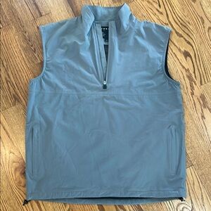 Men’s Dunning Golf Quarter Zip Sleeveless Pullover/Vest. Size Large.